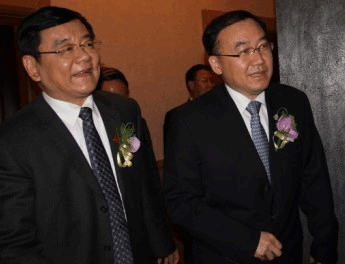 國家質(zhì)檢總局副局長劉平均，河南省副省長徐濟超進入會場