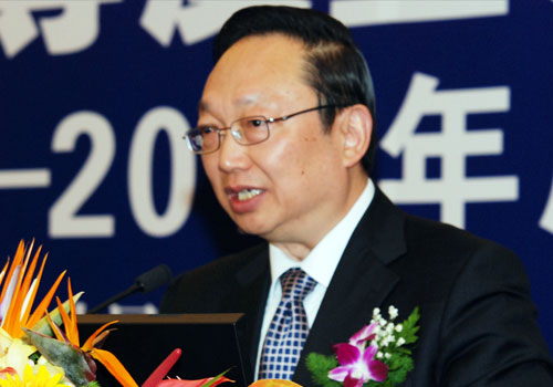 消費(fèi)維權(quán)專家、中消協(xié)原副秘書(shū)長(zhǎng)武高漢